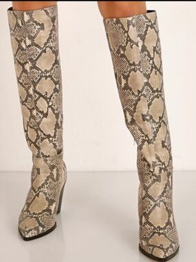 Vince Camuto Gravana Western Boots Natural Warm Roccia Snake Print